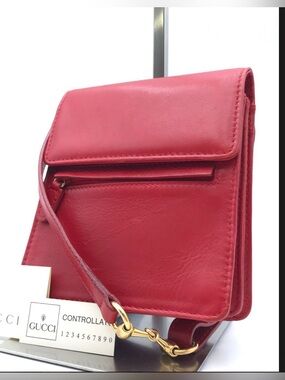 Vintage Gucci Small Red Leather bag Gold Logo Hardware Made in Italy